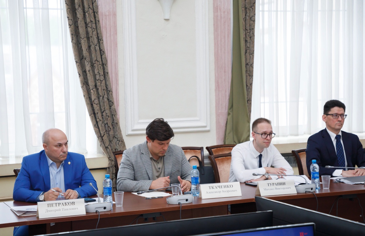Портрет Дмитрия Петракова — эксперта АНО «НЦ „АСИ“»